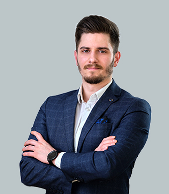 Ishak Aksoy, BA