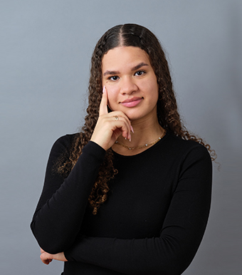 Selina Dienesch 